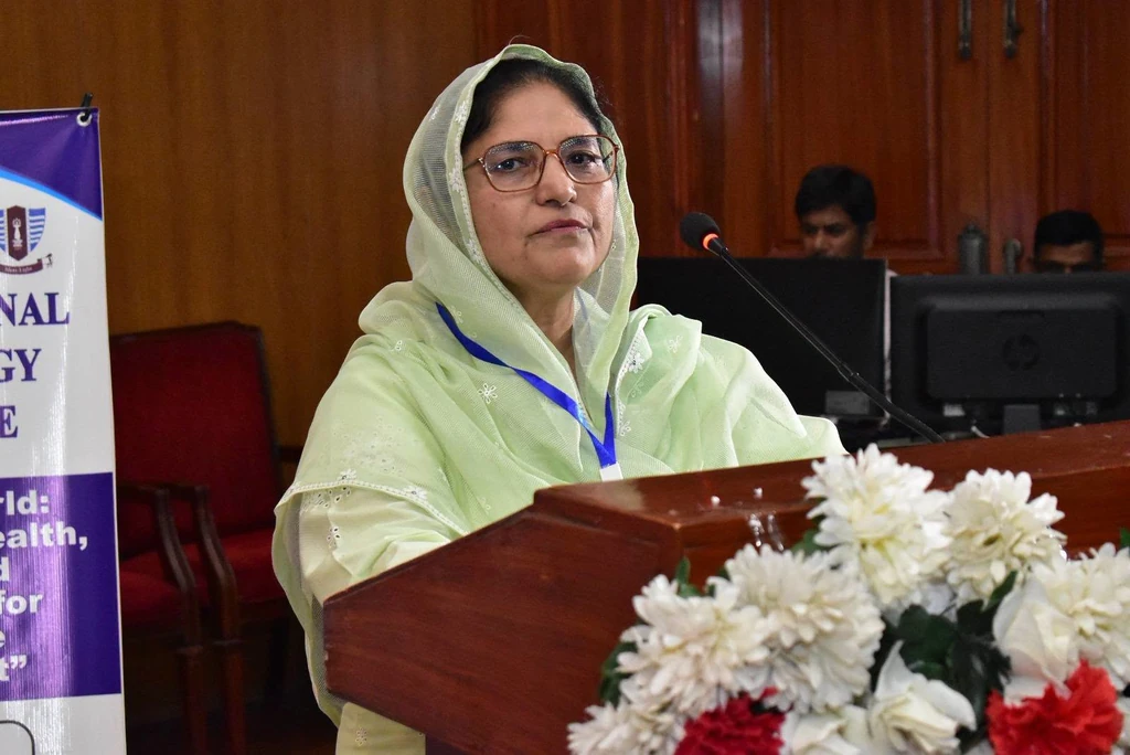 Microbiology conference session at Quaid-e-Azam Auditorium GCUF Faisalabad Microbiology conference session at Quaid-e-Azam Auditorium GCUF Faisalabad