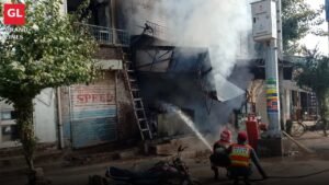 Fire at gas refilling shop Aminpur Bypass Faisalabad