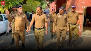SSP court security Faisalabad: SSP walks through the courts complex