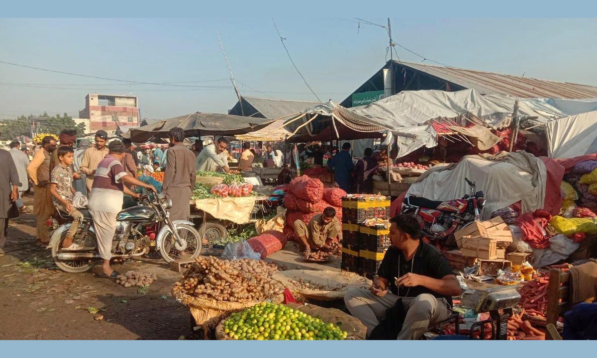 Vegetable market Faisalabad encroachment Vegetable market Faisalabad encroachment